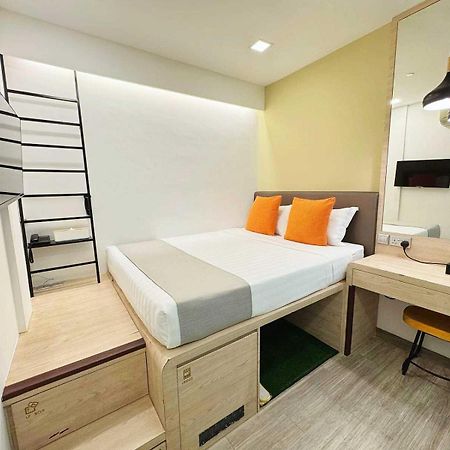 Champion Hotel City Singapore Exterior photo