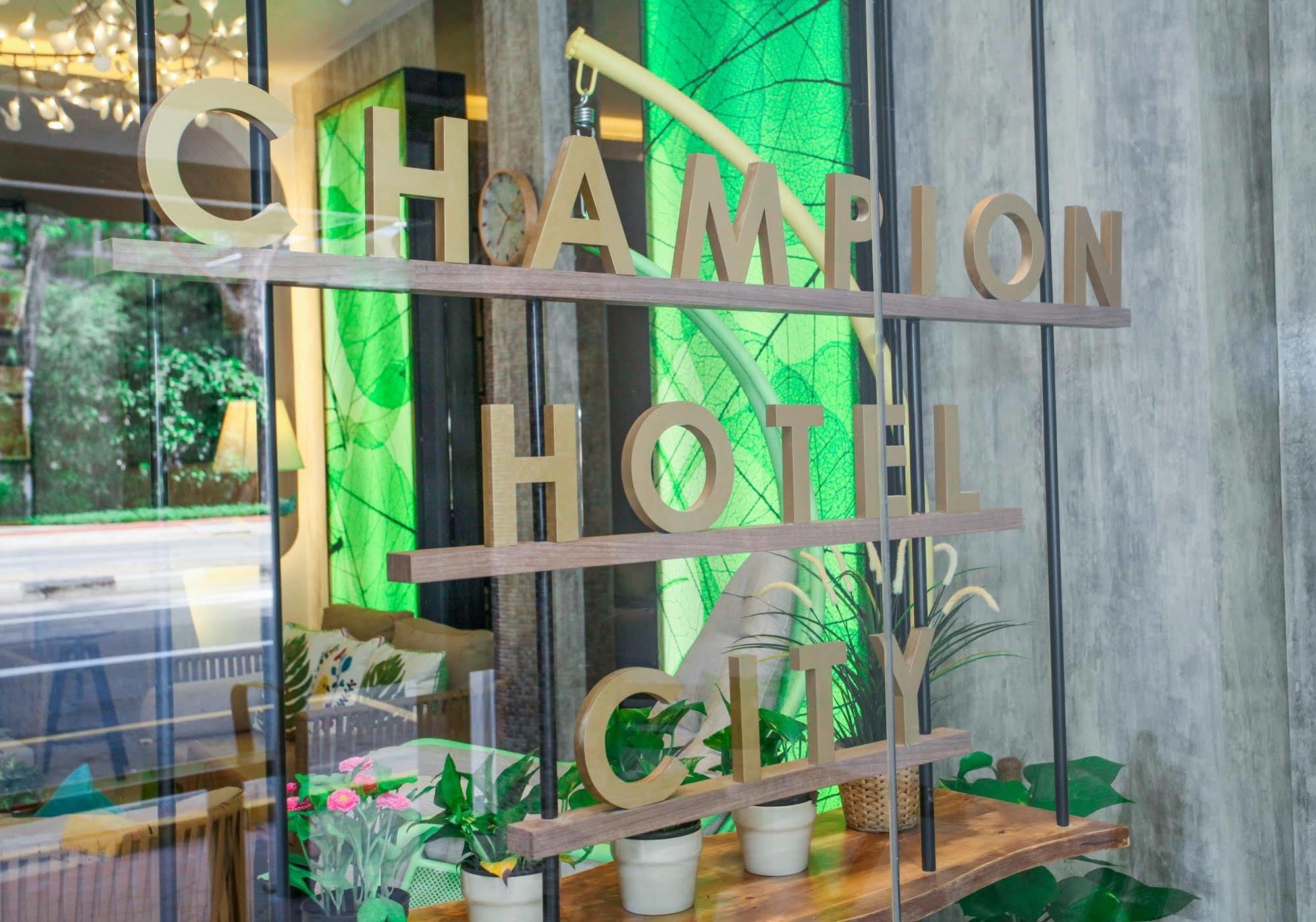 Champion Hotel City Singapore Exterior photo